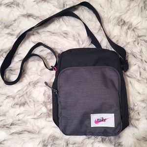 Nike crossbody